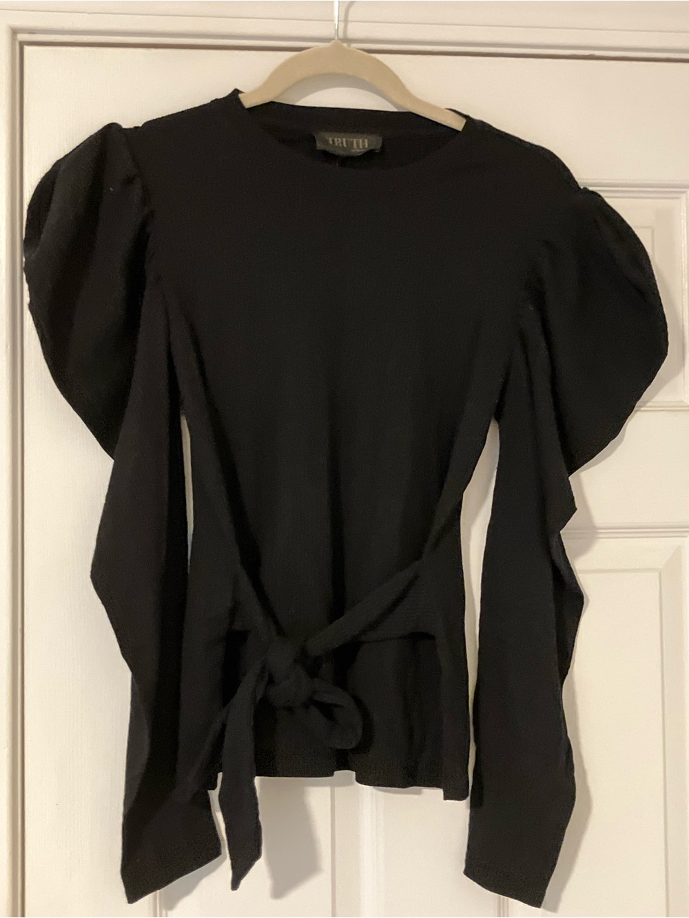 Truth Black Puff-Sleeve Long-Sleeve Tie-Waist Top